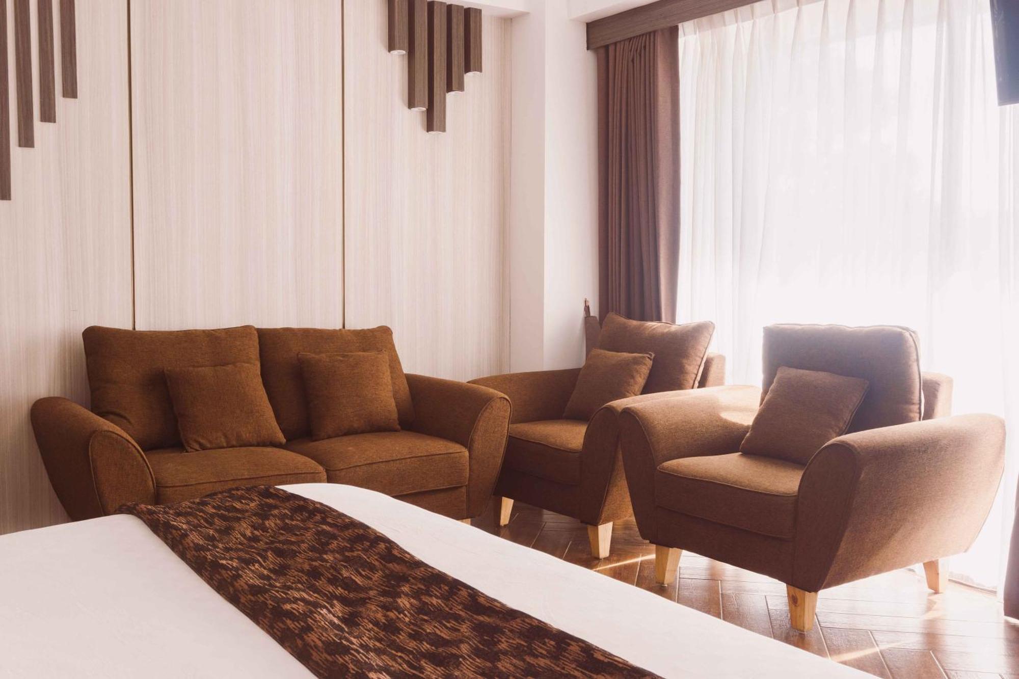 Fahira Hotel Syariah Bukittinggi Bagian luar foto